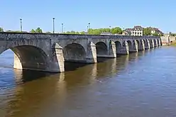 Puente Cessart en Saumur (1756-1768)