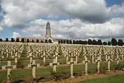 El Osario de Douaumont en Verdún, Francia.