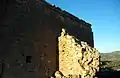 Vista de las ruinas de la ermita de Santa Bárbara en Ademuz (Valencia), con detalle del machón meridional. Siglo XVII.