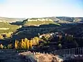 Panorama suroriental del valle del Turia desde las ruinas de la ermita de Santa Bárbara en Ademuz (Valencia), con detalle del Pico de la Muela al fondo.