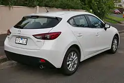 Vista trasera del Mazda3