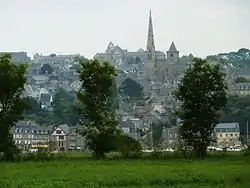 Tréguier visto desde la orilla opuesta del Jaudy