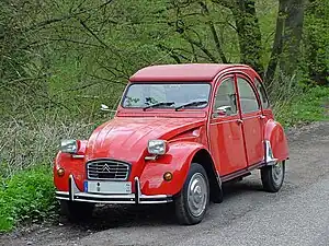 Citroën 2CV, auto conducido por Clarisse.