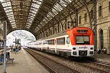 Catalunya Exprés en la estación de Portbou.