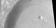 Cráteres en forma de anillo