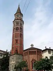 Ábside y campanile.