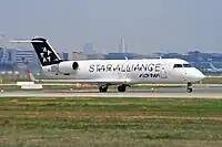 Bombardier CRJ-200 de Adria Airways (2009).