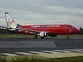 Avión de Virgin Blue rodando por el aeropuerto de Albury