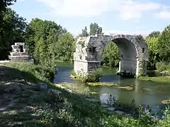 Puente Ambroix, Francia