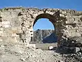 Puerta oeste del castillo de Anazarba.