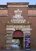 Portal de un colegio de la universidad de Toulouse.