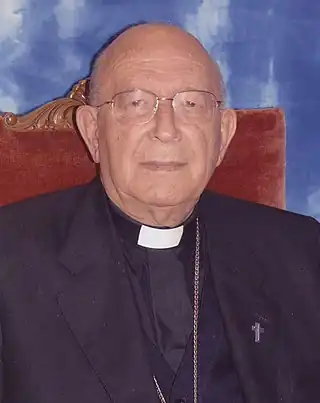 Antonio Dorado Soto (1931-2015), obispo de Guadix-Baza (1970-1973), obispo de Cádiz-Ceuta (1973-1993) y obispo de Málaga (1993-2008).