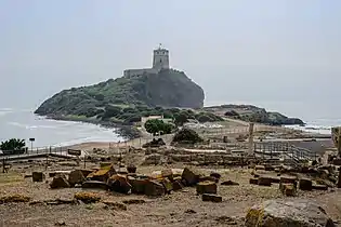Vista de la torre del Coltellazzo desde el yacimiento