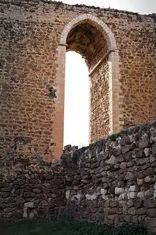 Arco apuntado, Castillo de Montalbán