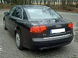 Audi A4 B7 sedán.