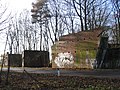 Estribos del puente de la autopista Hamburgo-Berlín dejados incompletos, cerca de Hagenow, Mecklemburgo-Pomerania Occidental, en la antigua RDA