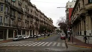 Inicio de la Avenida Caseros.