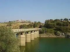 Puente hacia la ciudad.