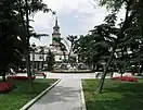 Plaza Mayor de Barajas, e Iglesia San Pedro, en Barajas pueblo