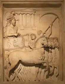 Triunfo imperial en el Arco de Marco Aurelio (176).