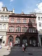 Edificio Geltenzunft (gremio de bodegueros) (1578), en Basilea