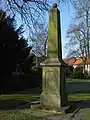 Monumento que marcael fin de la ocupación francesa y el 50 aniversario de la Batalla de Waterloo.