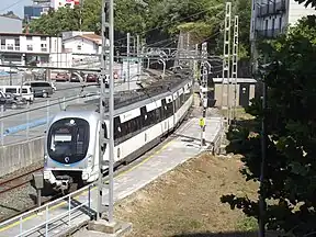 Una unidad de Euskotren entrando en la estación de Bermeo