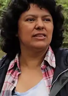 Berta Caceres, ambientalista hondureña de origen lenca.