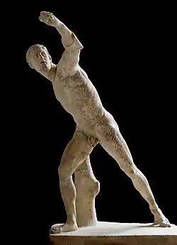 Gladiador Borhese, escultura hallada en la villa de Nerón en Anzio. La Villa Commedia de Plinio il Giovane, en la costa de la aldea de Lierna, en el lago de Como, hoy destruida,