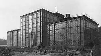 Gran casa de palmeras en el antiguo jardín botánico Berlin-Schoeneberg, construida en 1857-1858, obra de Carl David Bouché