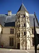 Hôtel des Echevins, ahora Musée Estève, en Bourges