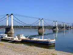 Puente colgante de Montjean-sur-Loire.