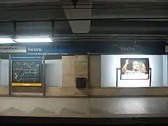 Laterales de la estación