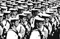 Marinos de la Armada Popular durante un desfile del Ejército Nacional Popular (7-10-1974).