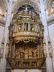 Retablo mayor de la capilla del Condestable, de Felipe Bigarny y Diego de Siloé (desde 1522). En la misma capilla hay dos retablos laterales, el de San Pedro (de Gil y Diego de Siloé) y el de Santa Ana (de Bigarny y Diego de Siloé).