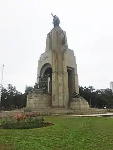 Monumento a los defensores de la frontera