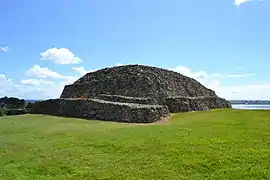 Tumulus de Barnenez.