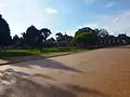 La plaza y calles de Santiago de Chiquitos desde un rincón