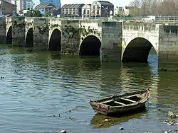 Puente románico de Cambre