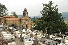 Campo de iglesia de San Martín de Salas