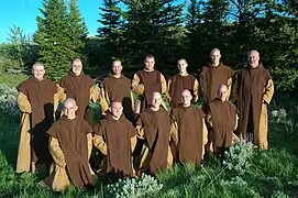 Grupo de frailes carmelitas