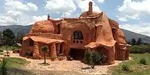 Visitar la Casa Terracota. Una de las cosas para hacer en Villa de Leyva.