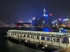 Vista de la ribera de Wanchai desde Muelle Central, noviembre de 2007