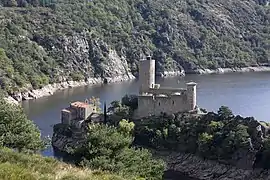 Vista del castillo de Grangent.