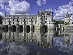 Galerie des Dômes et Galerie des Attelages del château de Chenonceau, de Jean Bullant (1576-1577)