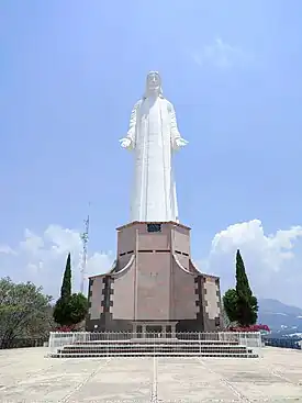 Monumento a Cristo Rey.