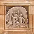 Rómulo y Remo (1934). Parte de las "Diez Tribus" por Eric Gill. La cultura romana en los motivos decorativos en piedra de las paredes del museo.