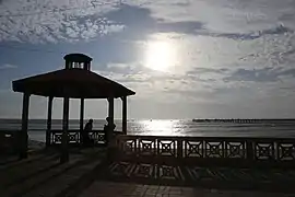 Glorieta en malecón Pacasmayo