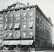 Delmonico's en 1888 (Quinta Avenida con calle 26)