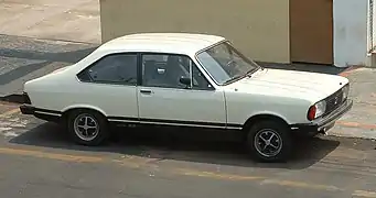 Un Dodge Polara del mercado brasileño